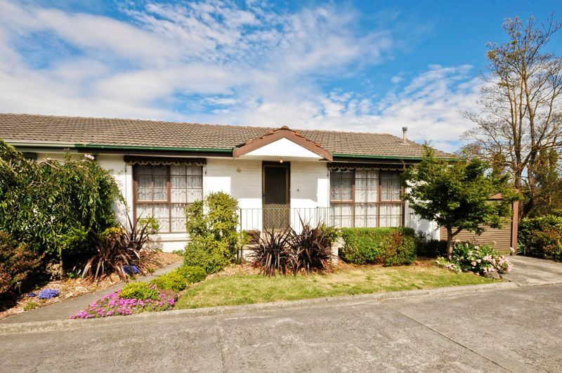 10-12 Surrey Road West, CROYDON VIC 3136