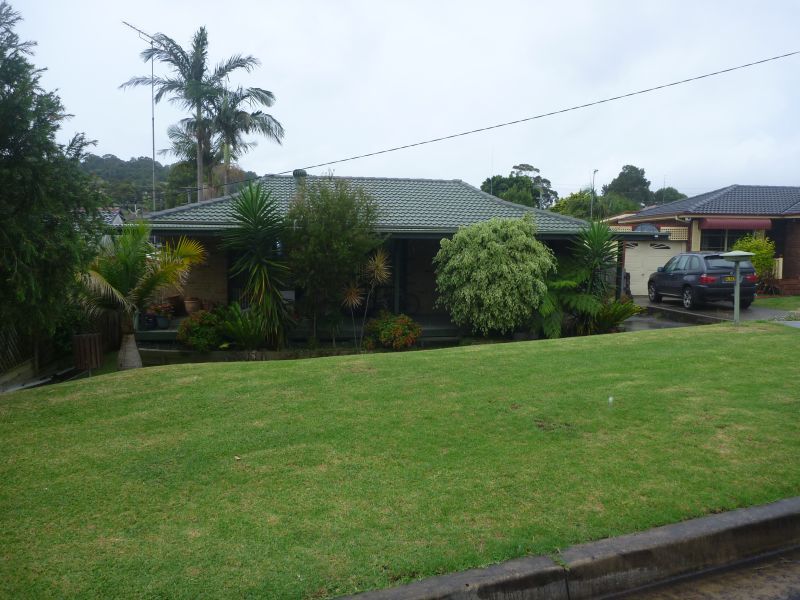 3 Cox Parade, MOUNT WARRIGAL NSW 2528