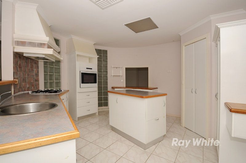 22 Georgian Gardens, WANTIRNA, VIC 3152