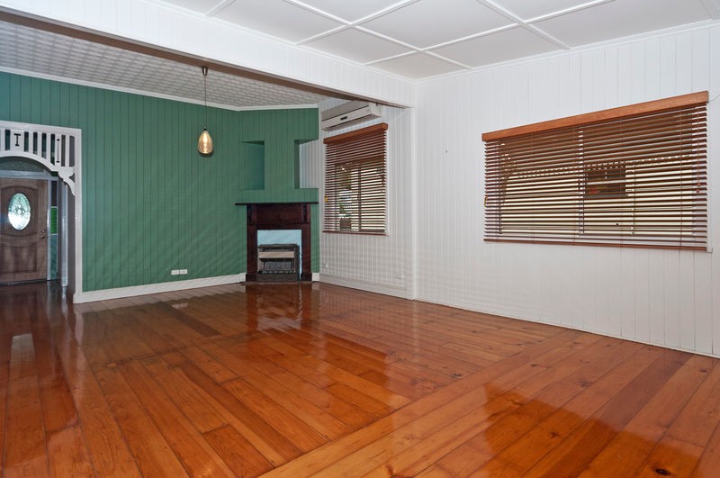 16 Stephen Street, SOUTH TOOWOOMBA, QLD 4350