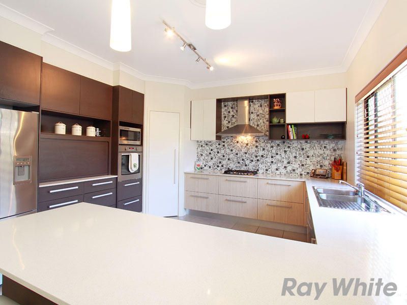 20 Ladbroke Close, CARSELDINE, QLD 4034
