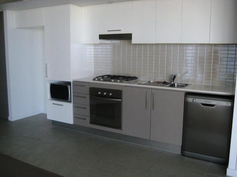 SOUTHPORT, QLD 4215
