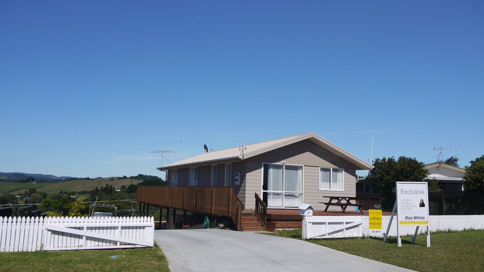 12 Katene Place, SNELLS BEACH, Rodney