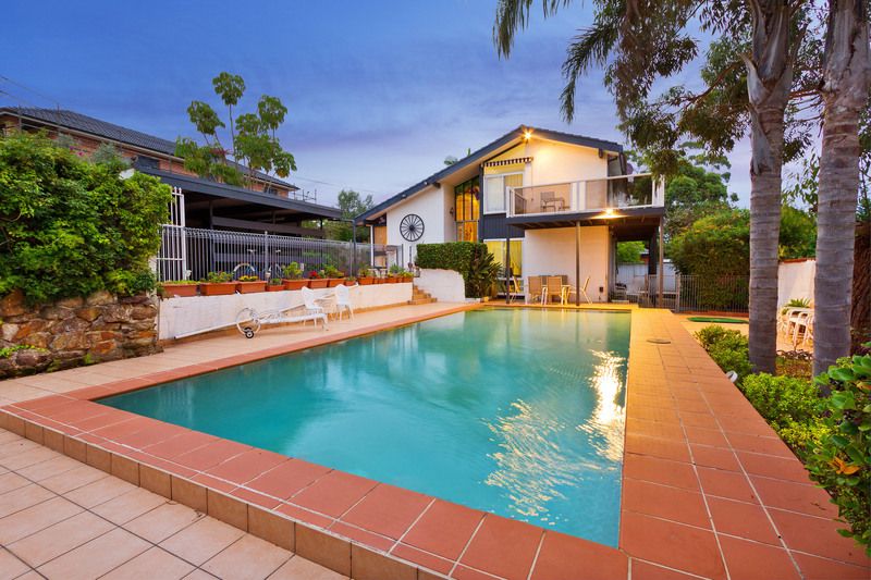 35 Karoola Street, NARRAWEENA NSW 2099