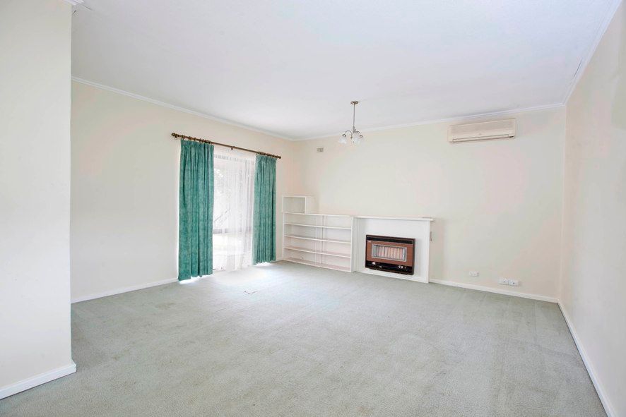 11 Douglas Street, FLINDERS PARK, SA 5025
