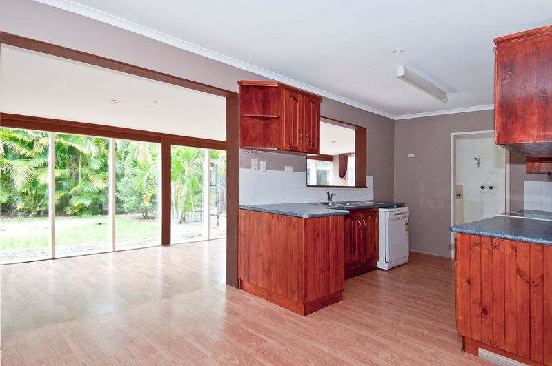 23 Quandong Street, CRESTMEAD, QLD 4132