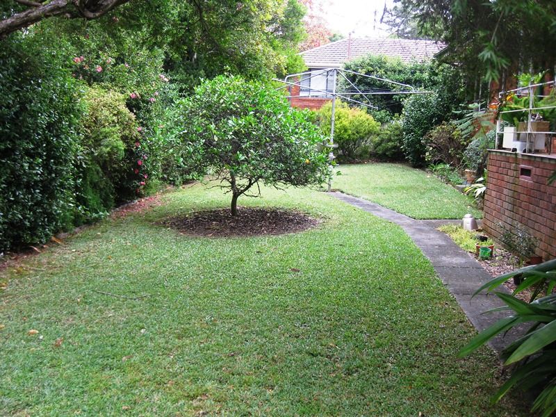 2 HANOVER Avenue, NORTH EPPING, NSW 2121