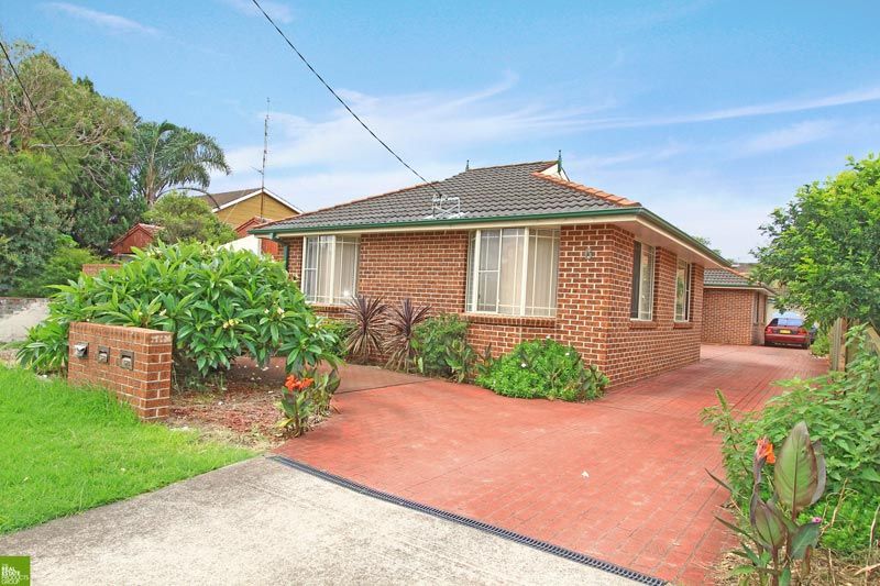 6 Park Road, LAKE ILLAWARRA NSW 2528