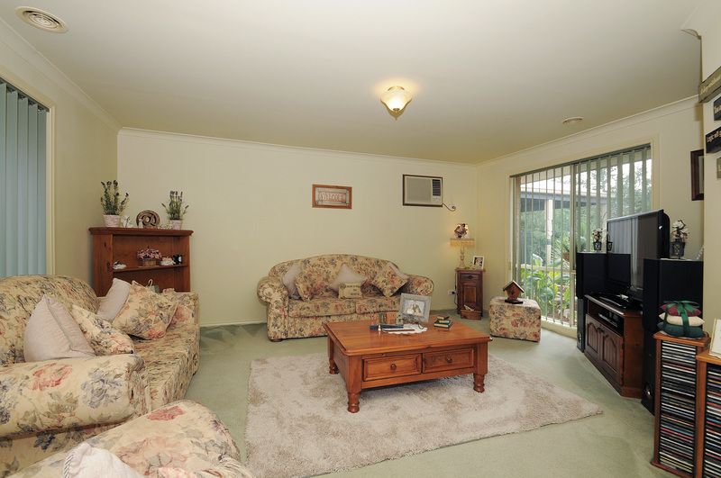 8 Jason Road, CARRUM DOWNS, VIC 3201