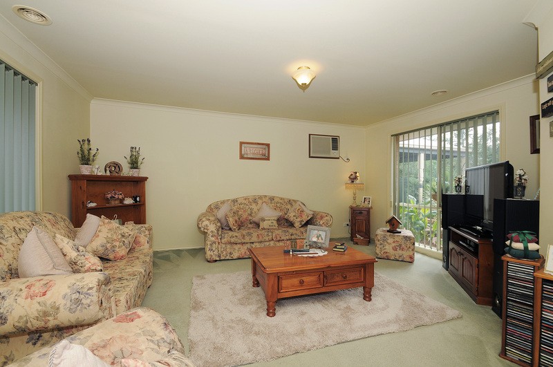 8 Jason Road, CARRUM DOWNS, VIC 3201