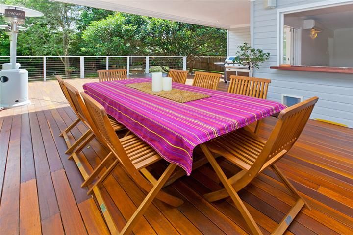 24 Oates Avenue, HOLLAND PARK, QLD 4121
