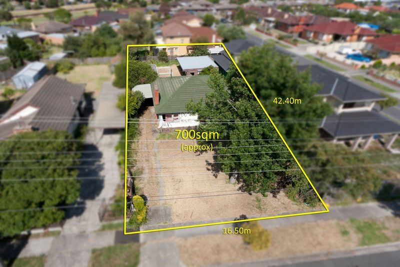 6 Pullyn Street, CLAYTON VIC 3168
