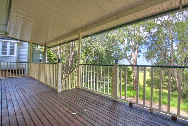 43 Woodend Road, WOODEND, QLD 4305