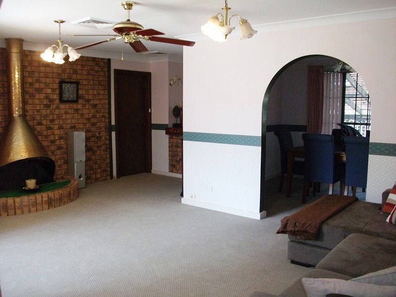 11 McGregor Street, CONDOBOLIN, NSW 2877