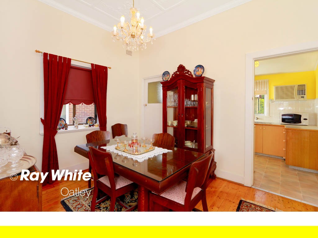 39 Hampton Street, HURSTVILLE GROVE, NSW 2220