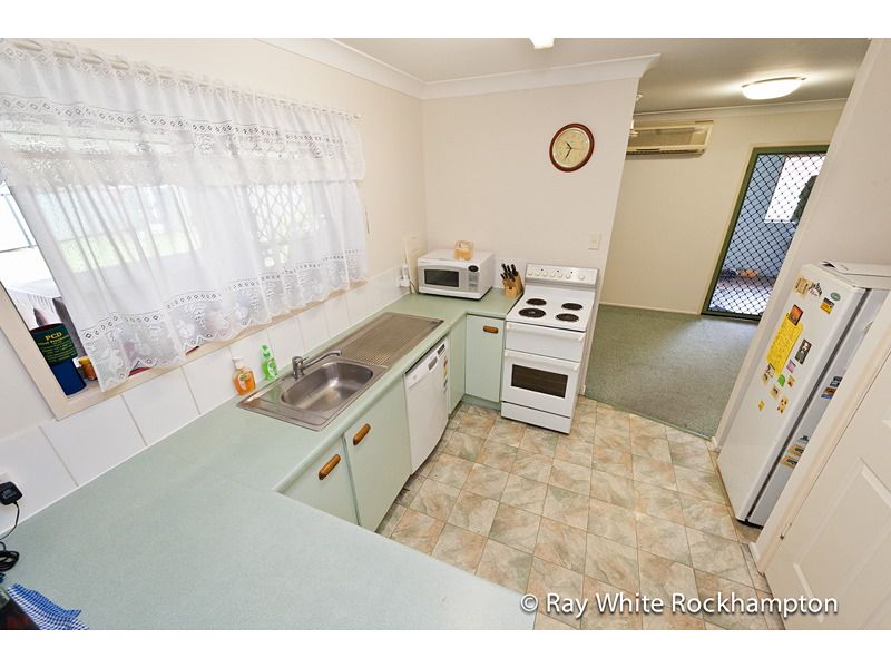 37 Locke Street, Kawana, QLD 4701