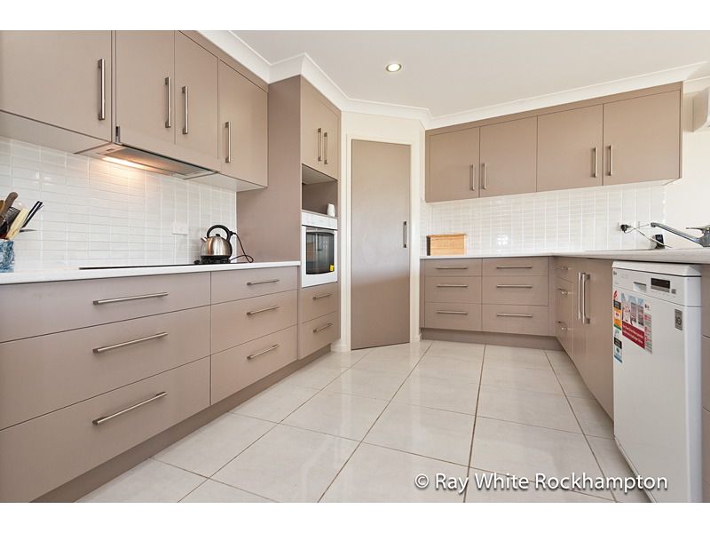 17 Annie Close, GRACEMERE, QLD 4702