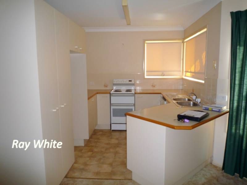3/4 Wattle Road, ROTHWELL, QLD 4022