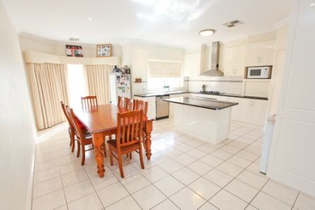 8 Jordan Avenue, MILDURA, VIC 3500