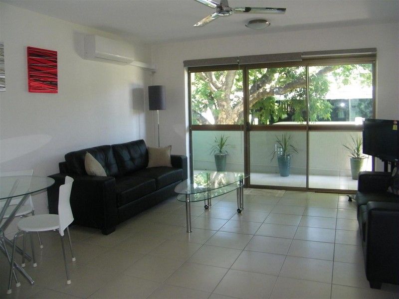 2/8 Roseberry Street, GLADSTONE CENTRAL, QLD 4680