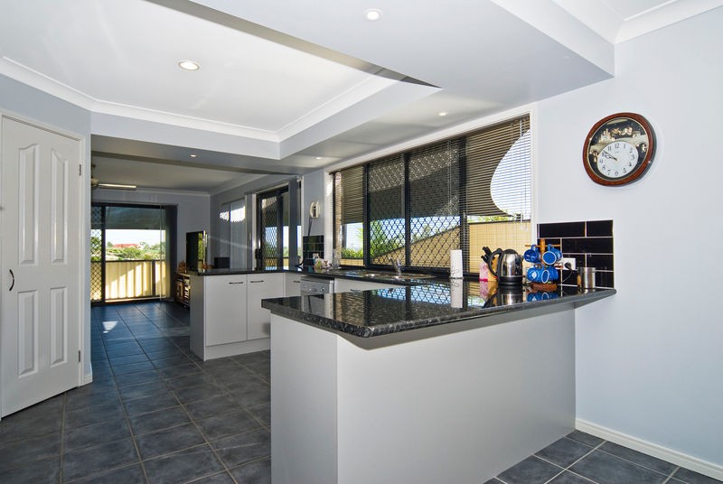 57 Overland Drive, EDENS LANDING, QLD 4207