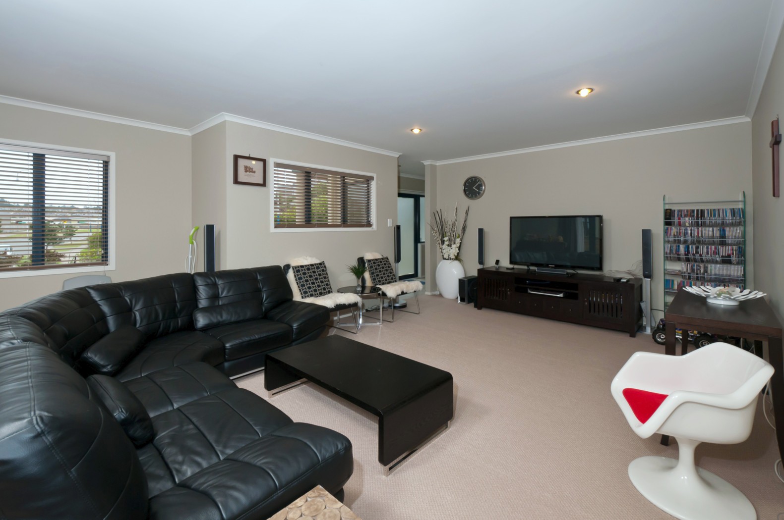 131 Fernhill Way, ALBANY, North Shore City