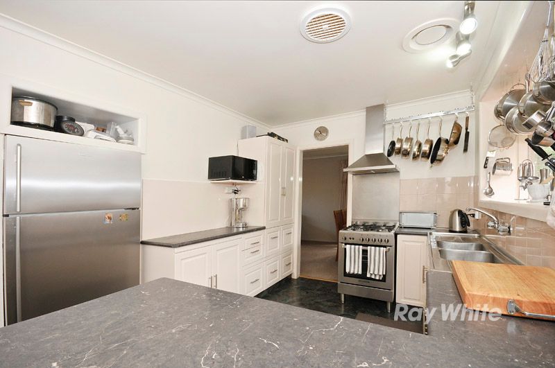 54 Helen Road, FERNTREE GULLY, VIC 3156