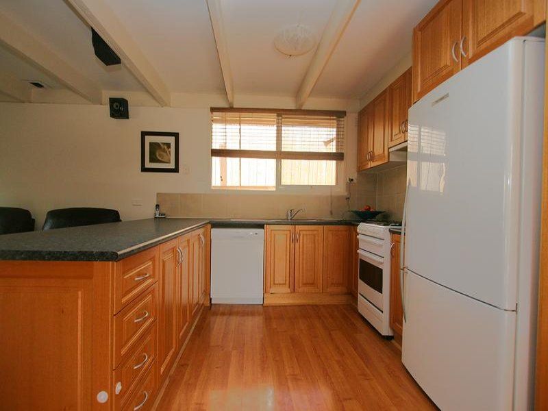 27 Alder Street, LANGWARRIN, VIC 3910
