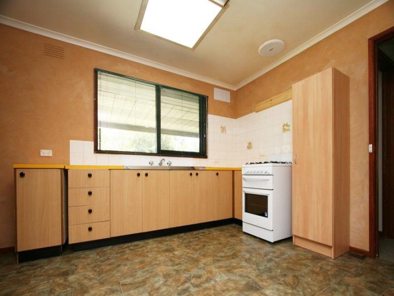 15 Liardet Crescent, FRANKSTON, VIC 3199