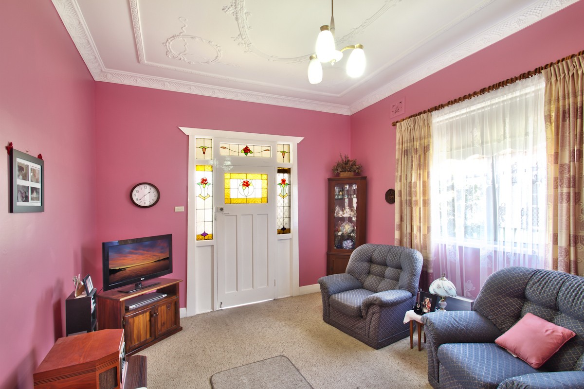 28 Russell Road, NEW LAMBTON, NSW 2305