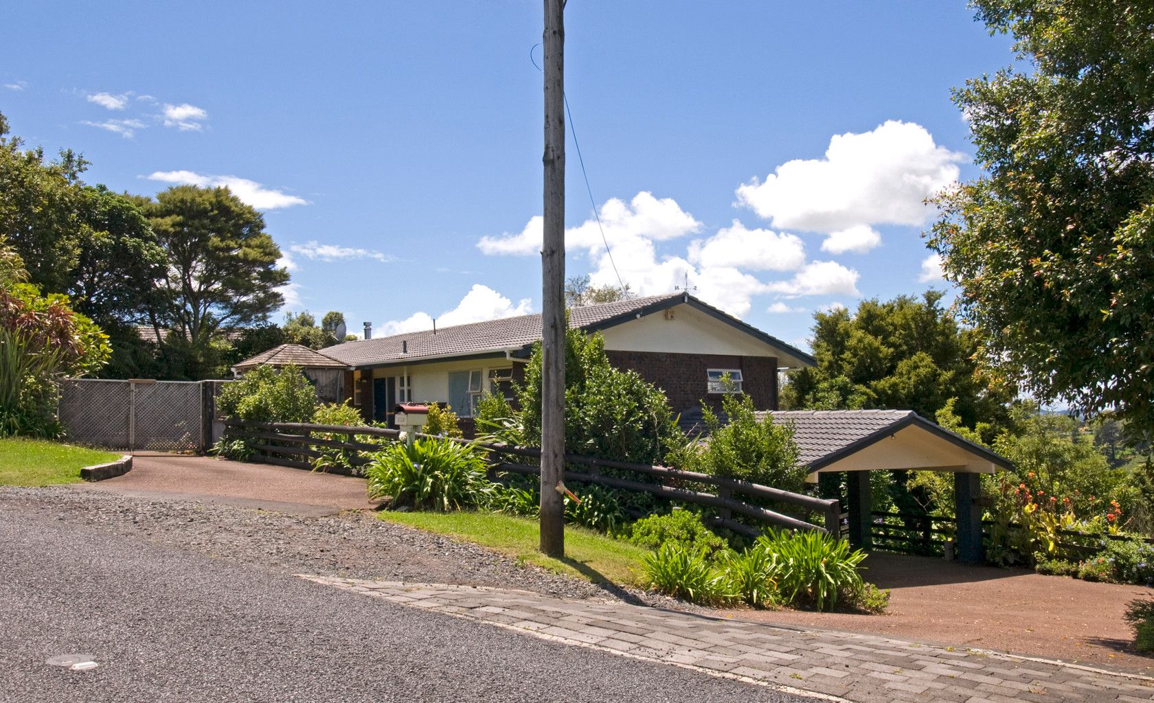 233 Point View Drive, Howick, Manukau City