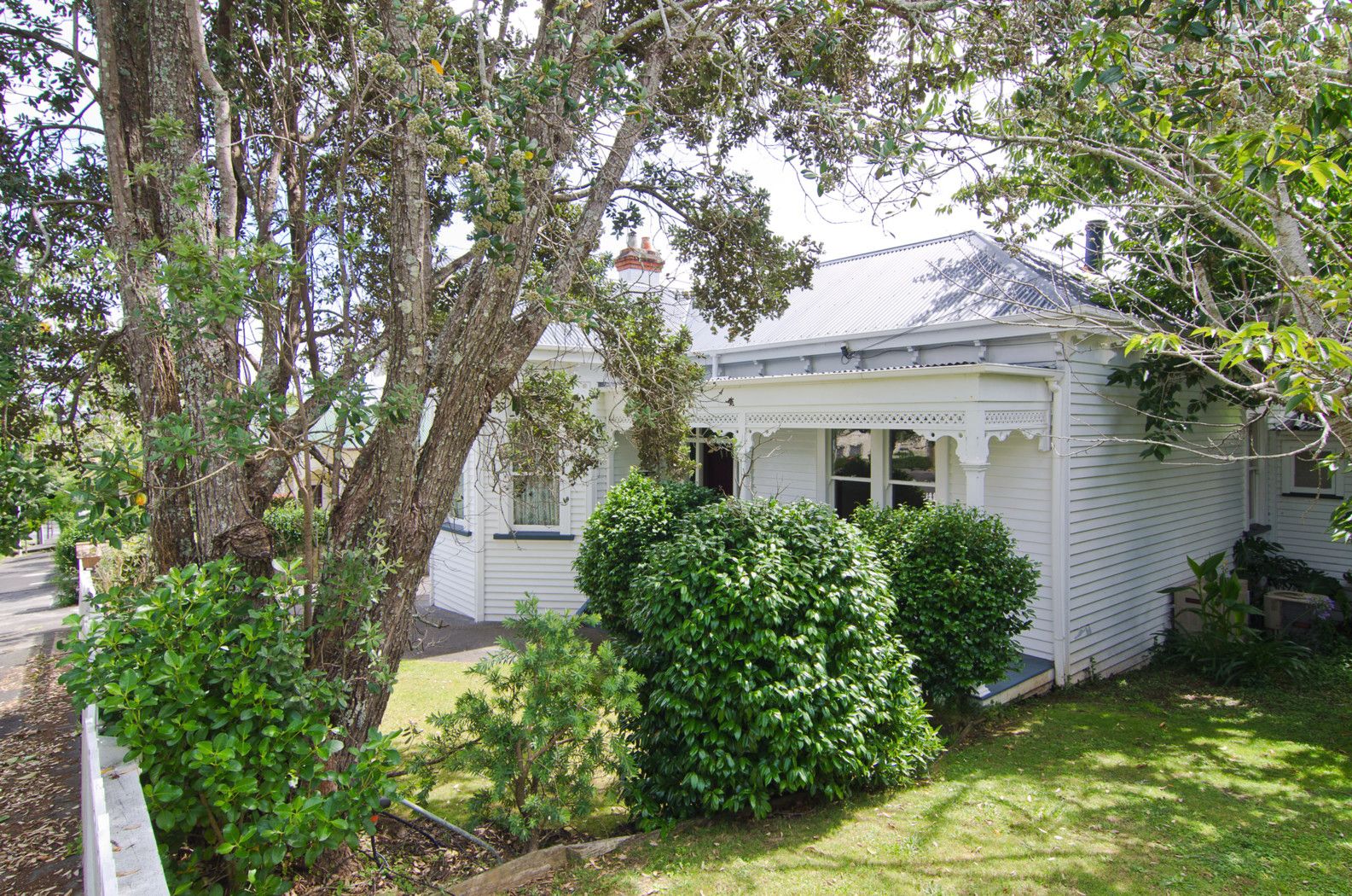 8 Rahiri Road, MT EDEN, Auckland City