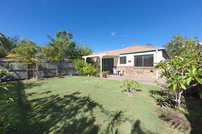 45 Brown Street, LABRADOR, QLD 4215