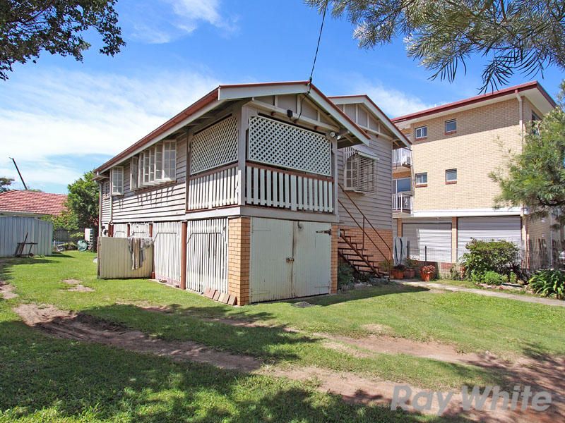 15 Lasseter Street, KEDRON, QLD 4031