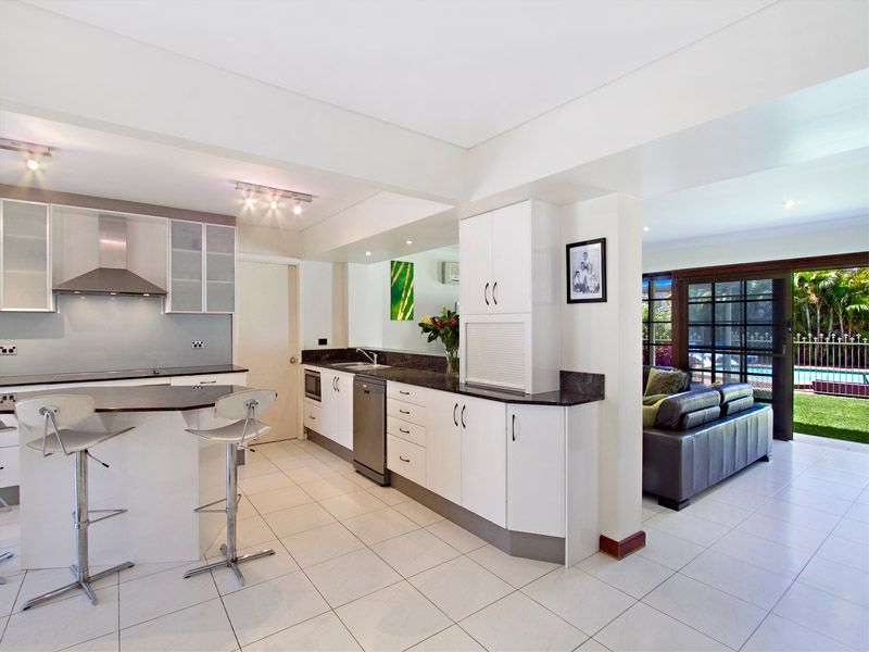 10 Hampton Road, SYLVANIA WATERS, NSW 2224