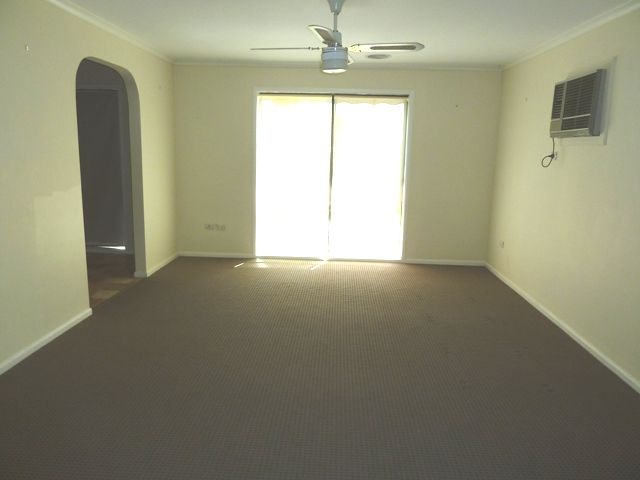 17  Clowes Place, WAGGA WAGGA, NSW 2650