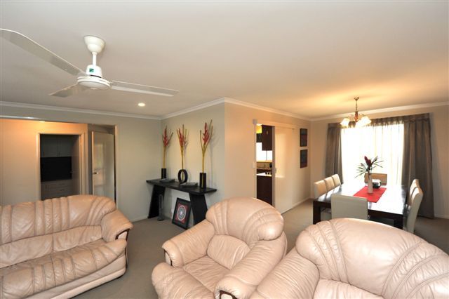 13 Jacaranda Court, RANGEVILLE, QLD 4350