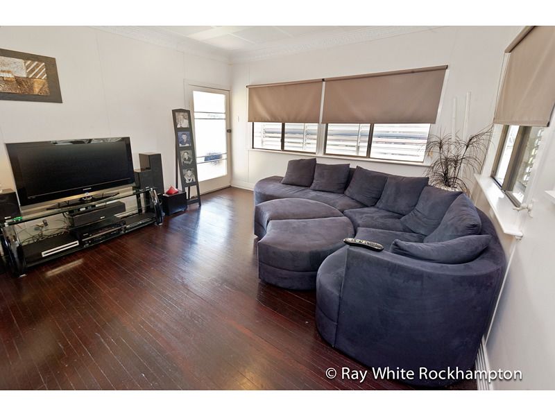 4 Luck Avenue, WANDAL, QLD 4700
