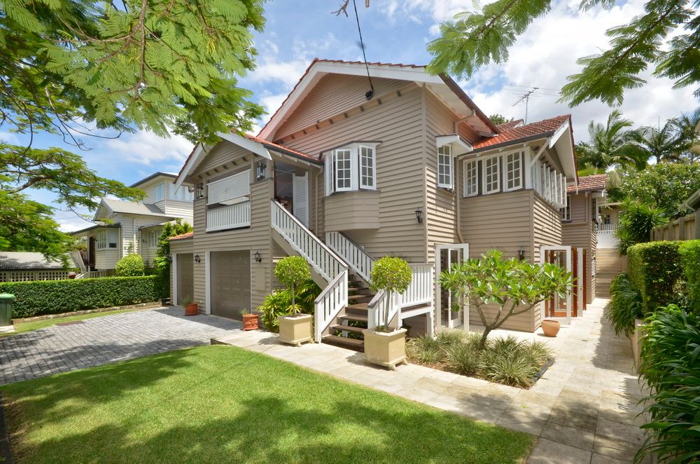 52 Woodville Street, HENDRA, QLD 4011