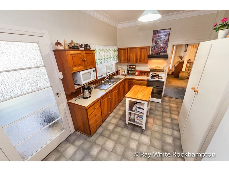 113 Cambridge Street, THE RANGE, QLD 4700