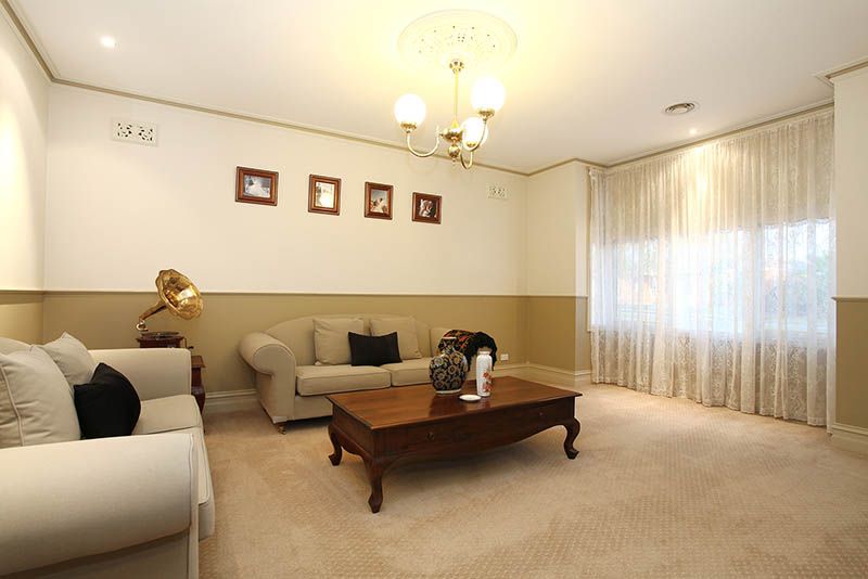 17 Wolviston Avenue, HILLSIDE, VIC 3037