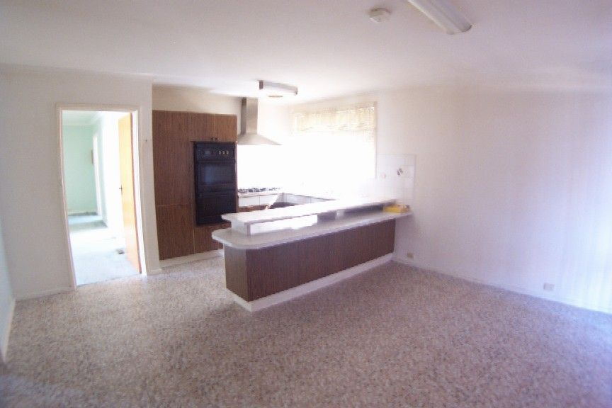 3 Early Street, QUEANBEYAN, NSW 2620