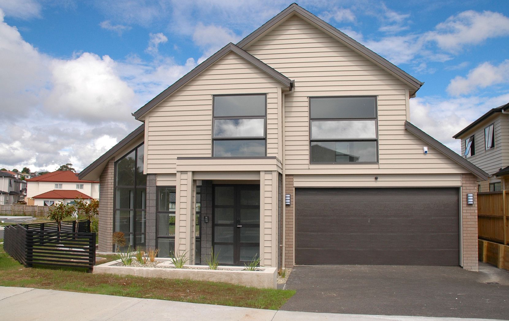 2 Aviano Close, FLAT BUSH, Manukau City