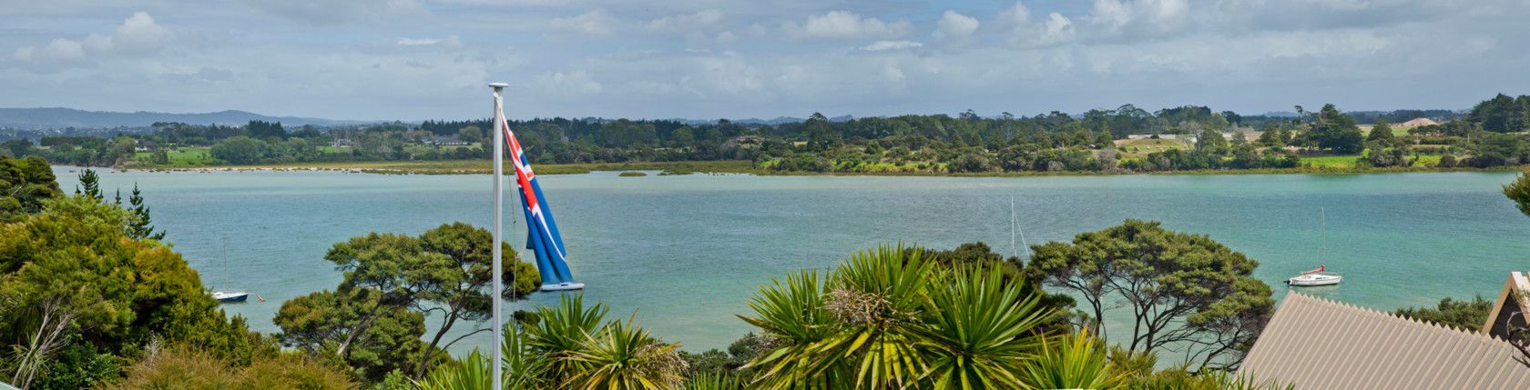 12 Amelia Place, BEACH HAVEN, North Shore City