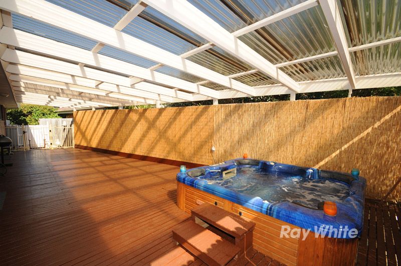 52 Arnold Drive, SCORESBY, VIC 3179