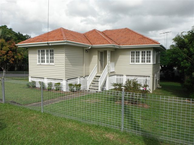 2 Suvla Street, NUNDAH, QLD 4012
