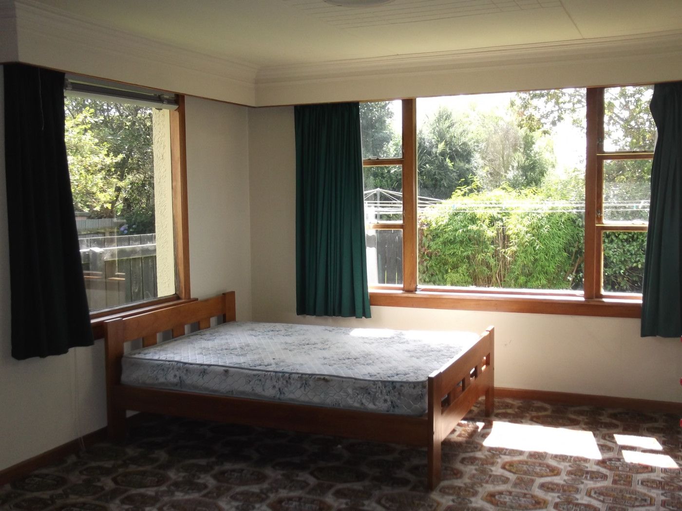 NEWFIELD, Invercargill