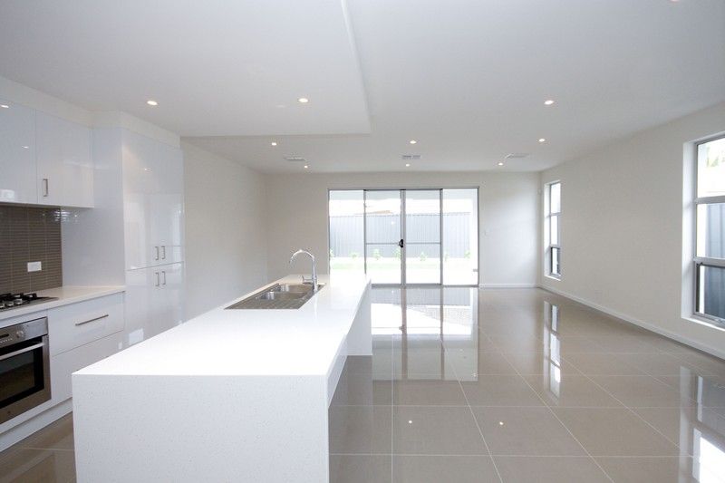 1/3 Dineen Place, WEST BEACH, SA 5024