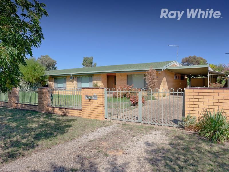 117 Larmer Street, HOWLONG NSW 2643