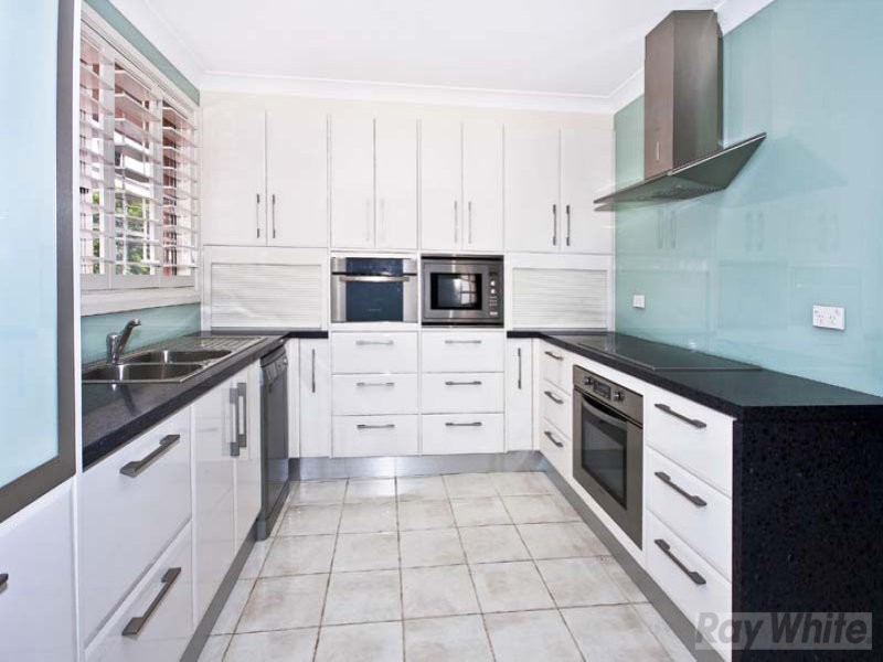 2 Borneo Court, BOSSLEY PARK, NSW 2176